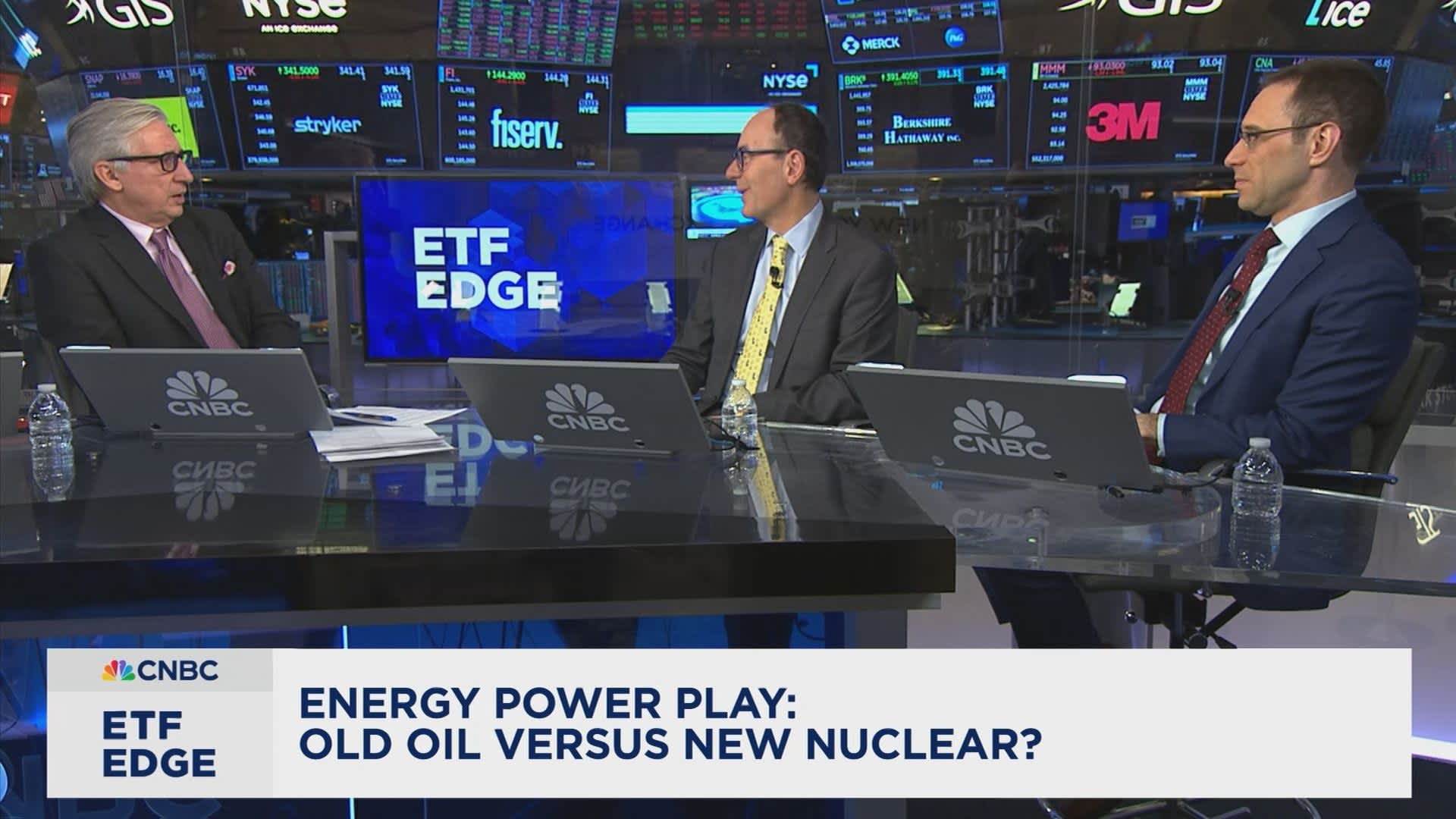 Oil: gushing cash and no one cares?